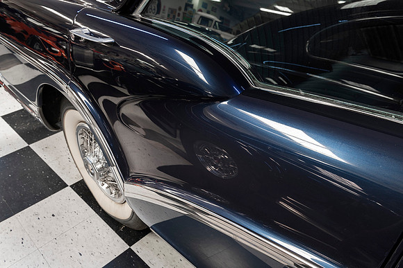 Chrome Curves