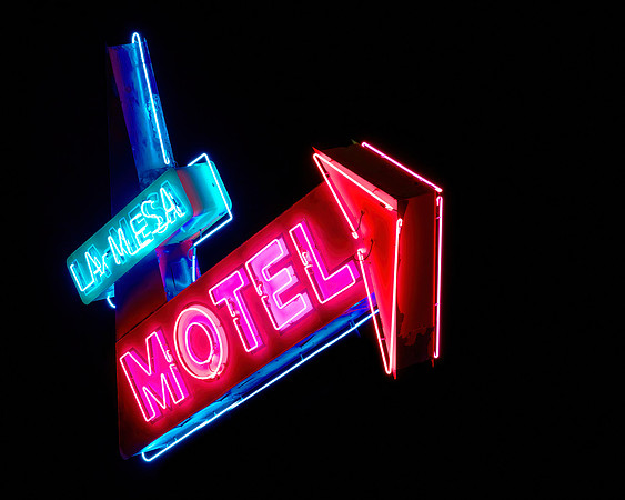 La Mesa Neon