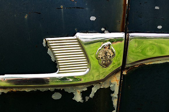 Packard Emblem