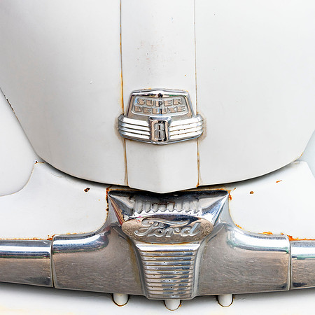 Ford Super Deluxe Front